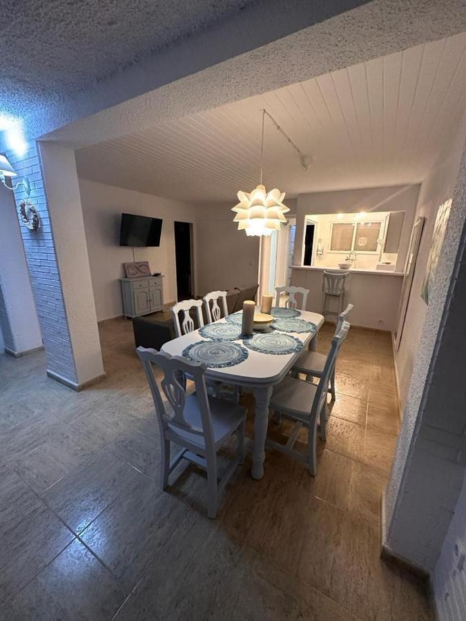 Martinenca 1ª Linea De Mar Apartment Sant Carles De La Rapita Ngoại thất bức ảnh